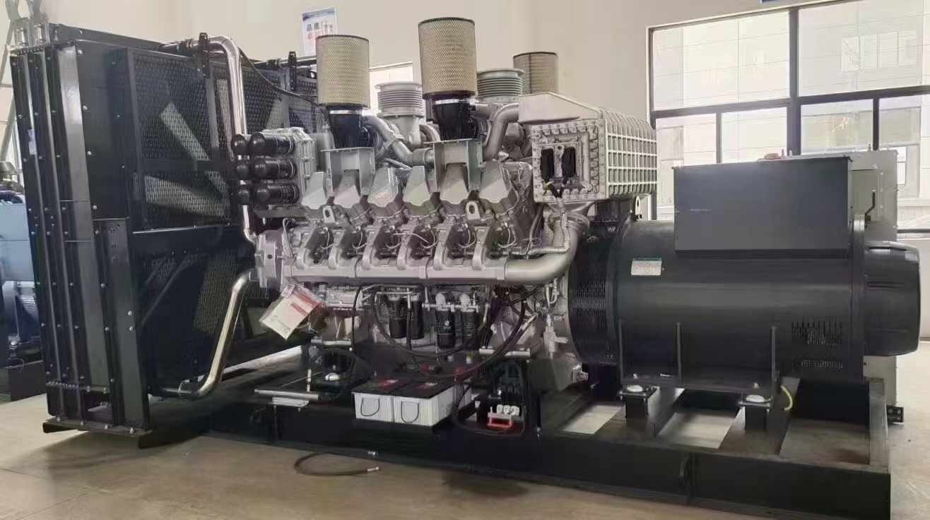 秦都800KW柴油发电机组可以带动多少kw的设备？